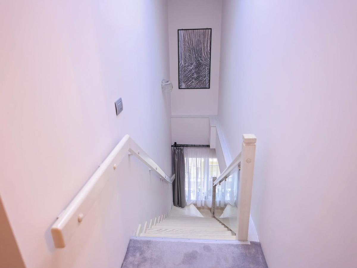 Ase Premium House Villa Suceava Exteriör bild