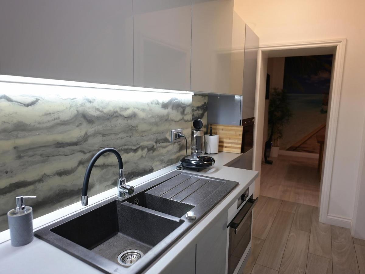 Ase Premium House Villa Suceava Exteriör bild
