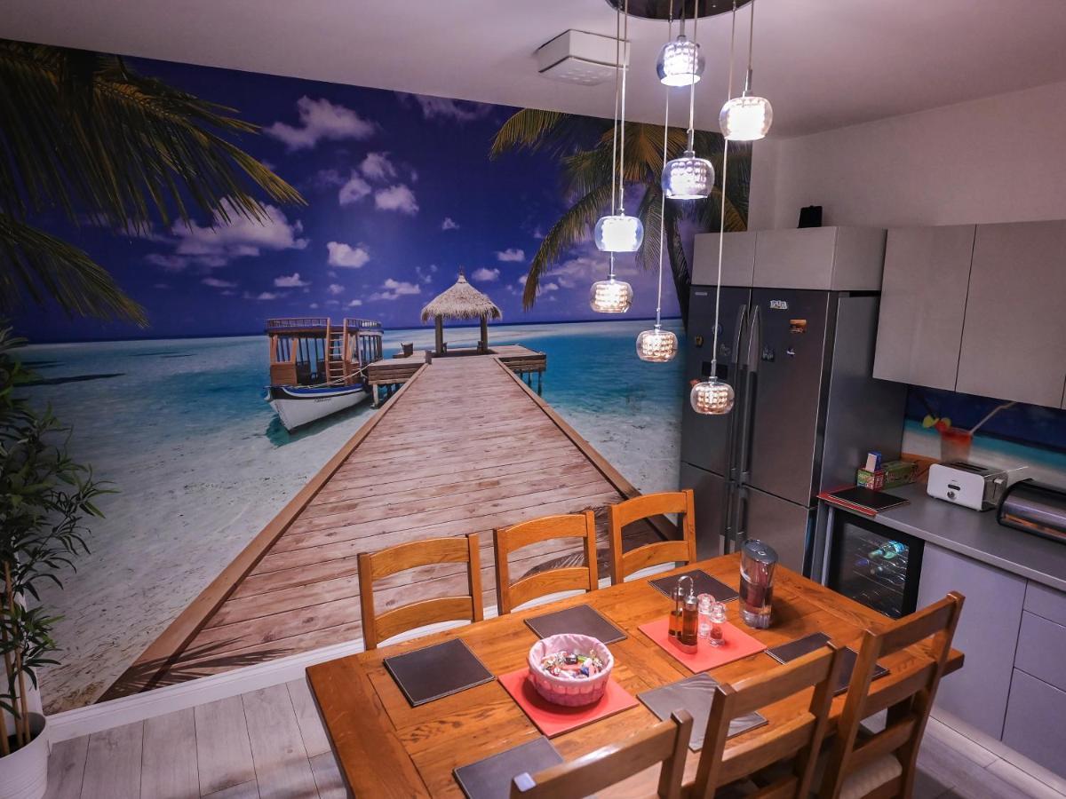 Ase Premium House Villa Suceava Exteriör bild