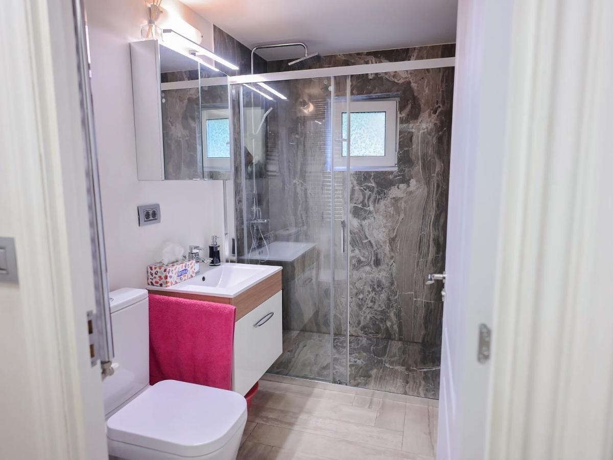 Ase Premium House Villa Suceava Exteriör bild